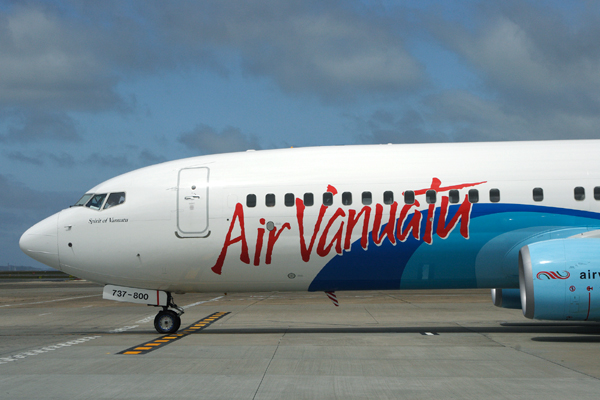 AIR VANUATU BOEING 737 800 SYD RF IMG_8610.jpg
