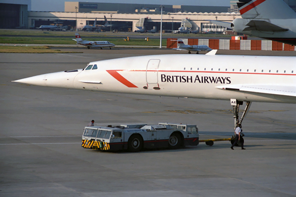 BRITISH AIRWAYS CONCORDE LHR RF 155 6.jpg