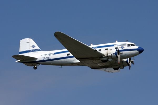 SKY CLASS CARGO DC3 JNB RF IMG_0579.jpg