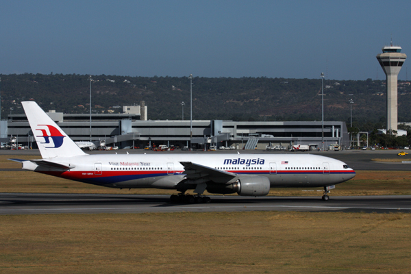 MALAYSIA BOEING 777 200 PER RF IMG_9954.jpg
