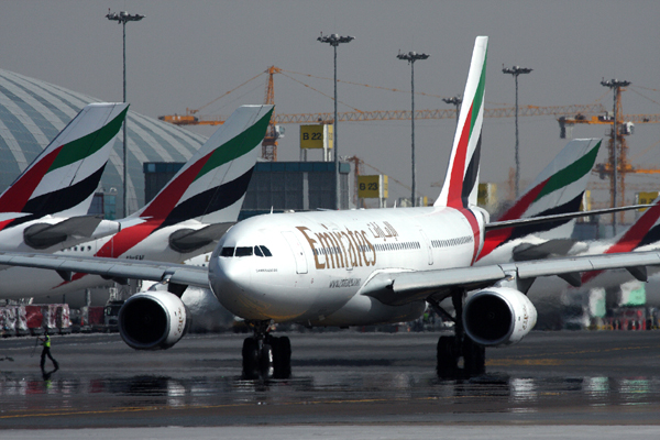 EMIRATES AIRBUS A330 200 DXB RF IMG_0951.jpg