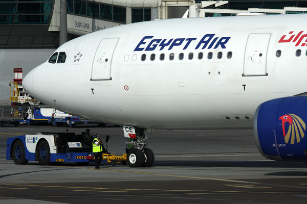 EGYPT AIR AIRBUS A330 200 DXB RF IMG_1044.jpg