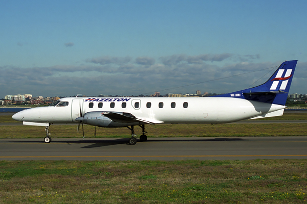 HAZELTON METROLINER SYD RF 1576 9.jpg