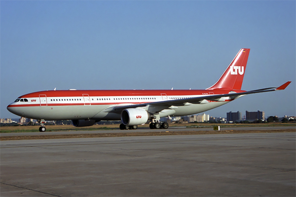 LTU AIRBUS A330 300 PMI RF 1538 22.jpg