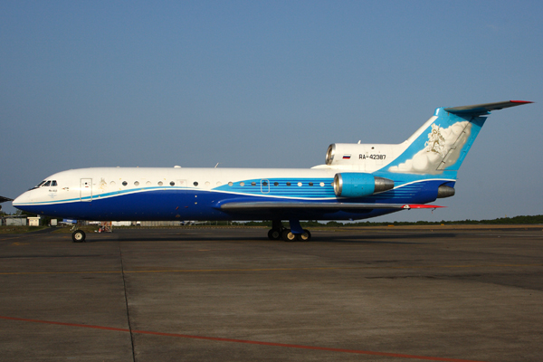 YAK SERVICES YAK42 DPS RF IMG_1365.jpg