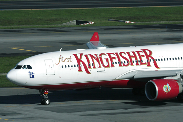 KINGFISHER AIRBUS A330 200 SIN RF IMG_4990.jpg