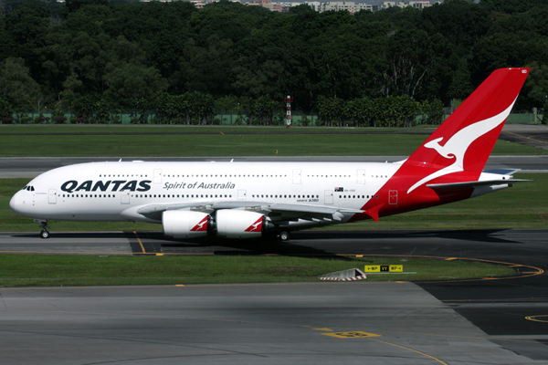 QANTAS AIRBUS A380 SIN RF IMG_5072.jpg