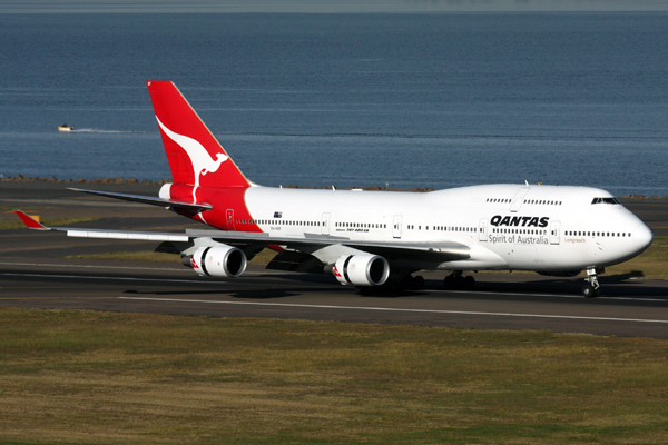 QANTAS BOEING 747 400ER SYD RF IMG_2459.jpg