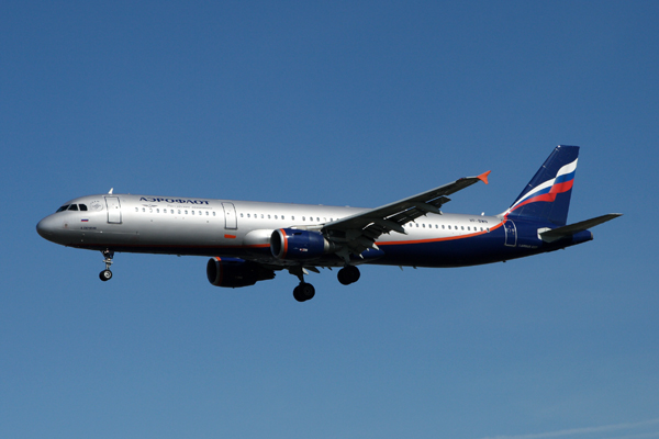 AEROFLOT AIRBUS A321 LHR RF IMG_2133.jpg