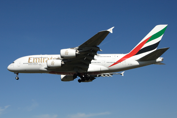 EMIRATES AIRBUS A380 LHR RF IMG_2142.jpg