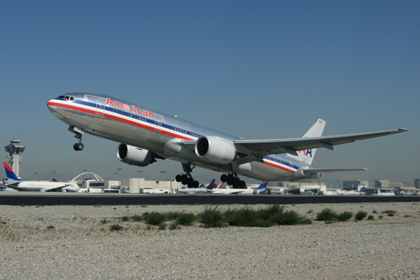 AMERICAN BOEING 777 200 LAX RF IMG_3546.jpg