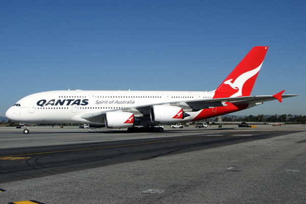 QANTAS AIRBUS A380 LAX RF IMG_3079.jpg