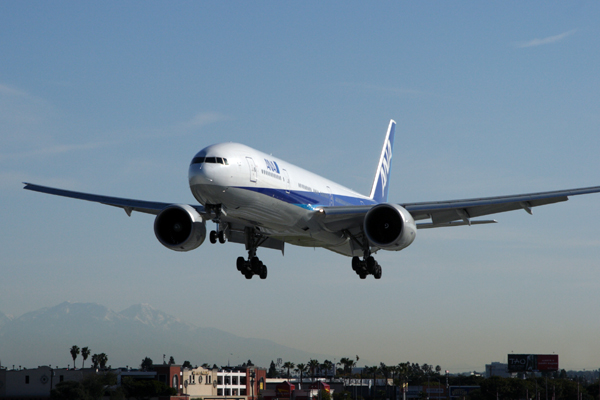 ANA BOEING 777 300ER LAX RF IMG_2960.jpg