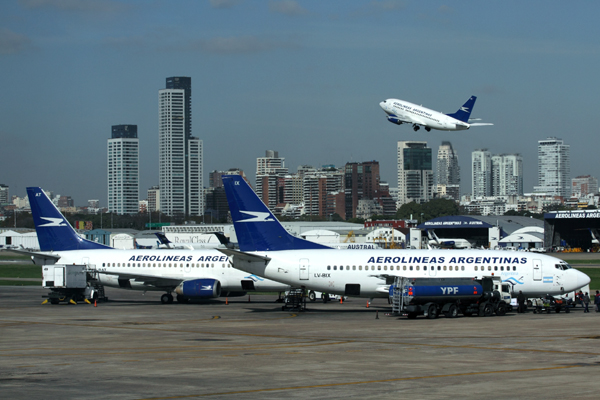 AEROLINEAS ARGENTINAS AIRCRAFT AEP RF IMG_4312.jpg