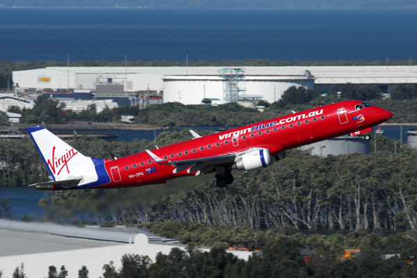 VIRGIN BLUE EMBRAER 190 BNE RF IMG_1770.jpg