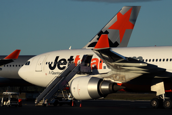 JETSTAR AIRCRAFT OOL RF IMG_6268.jpg