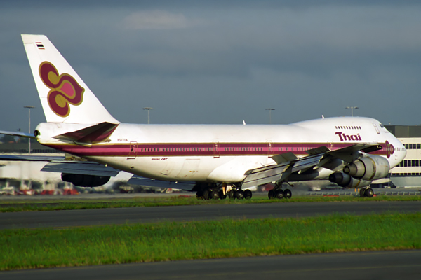 THAI BOEING 747 200 SYD RF 1002 20.jpg