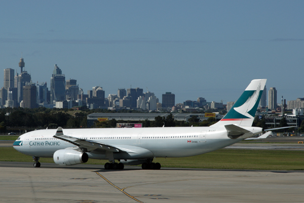 CATHAY PACIFIC AIRBUS A330 300 SYD RF IMG_5359.jpg