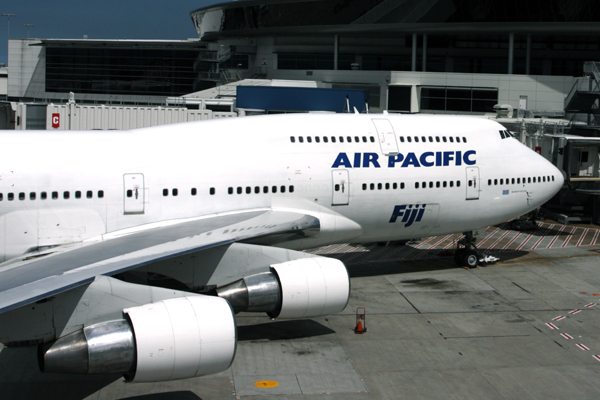 AIR PACIFIC BOEING 747 400 SYD RF IMG_1997.jpg
