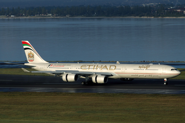 ETIHAD AIRBUS A340 600 SYD RF IMG_7974.jpg