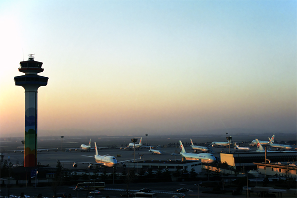 GIMPO AIRPORT RF 1526 26.jpg