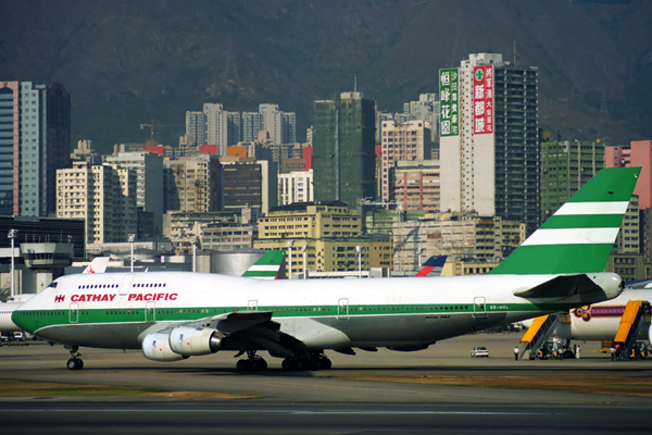 CATHAY PACIFIC BOEING 747 300 HKG RF 1095 20.jpg