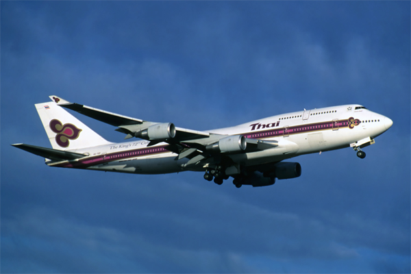 THAI BOEING 747 400 SYD RF VS.jpg