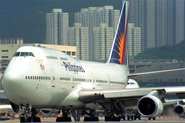PHILIPPINES BOEING 747 400 HKG RF 951 26.jpg