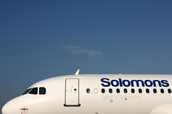 SOLOMONS AIRBUS A320 BNE RF IMG_5811.jpg