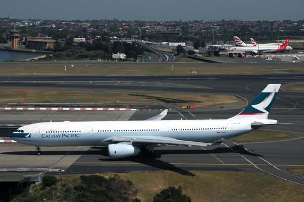 CATHAY PACIFIC AIRBUS A330 300 SYD RF IMG_5962.jpg
