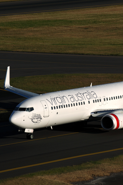 VIRGIN AUSTRALIA BOEING 737 800 SYD RF IMG_0767.jpg