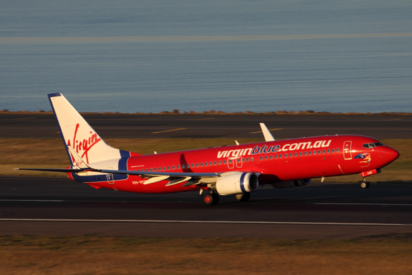 VIRGIN BLUE BOEING 737 800 SYD RF IMG_0706.jpg