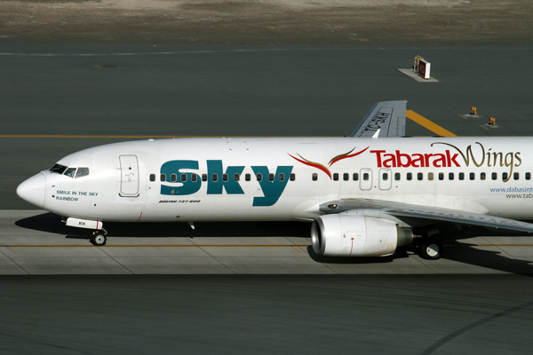 SKY BOEING 737 800 DXB RF IMG_1546.jpg