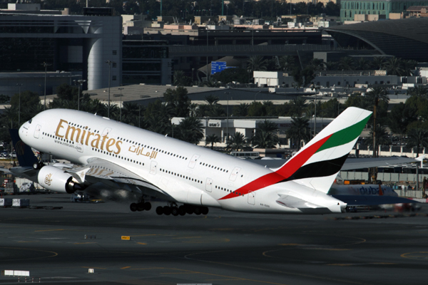 EMIRATES AIRBUS A380 DXB RF IMG_1532.jpg