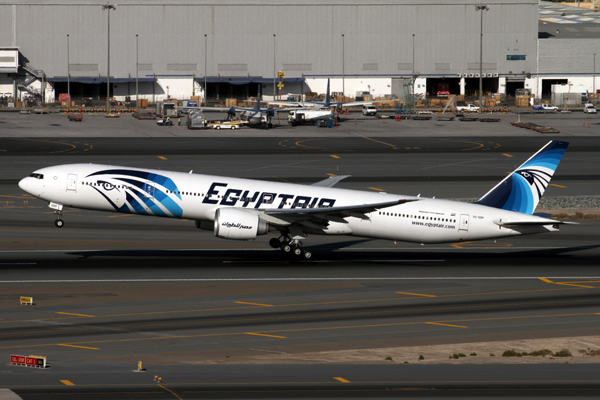 EGYPT AIR BOEING 777 300 DXB RF IMG_1584.jpg