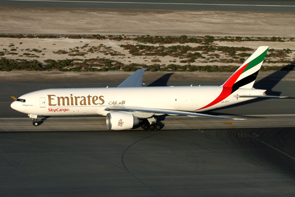 EMIRATES SKY CARGO BOEING  777F DXB RF IMG_1714.jpg