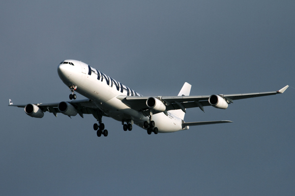 FINNAIR AIRBUS A340 300 BKK RF IMG_1979.jpg