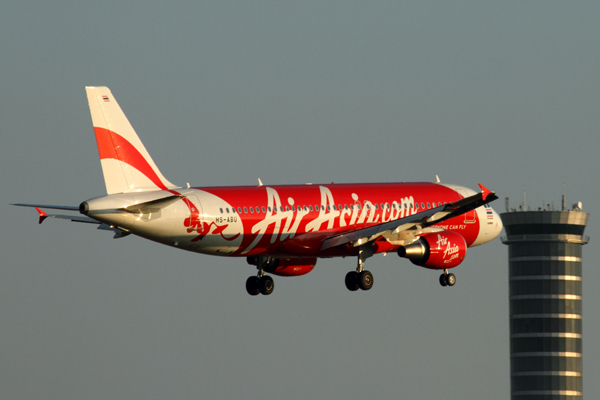 AIR ASIA AIRBUS A320 BKK RF IMG_2569.jpg