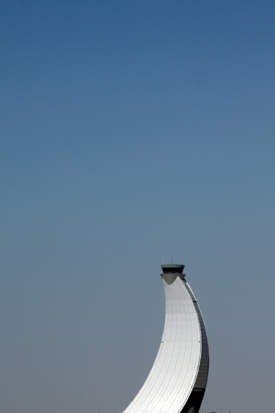 ABU DHABI CONTROL TOWER AUH RF IMG_2126.jpg