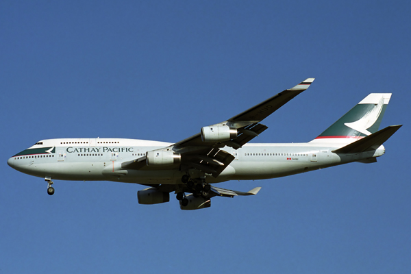 CATHAY PACIFIC BOEING 747 400 NRT RF 1925 16.jpg