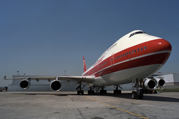 AIR CANADA BOEING 747 400 YYZ RF 540 27.jpg