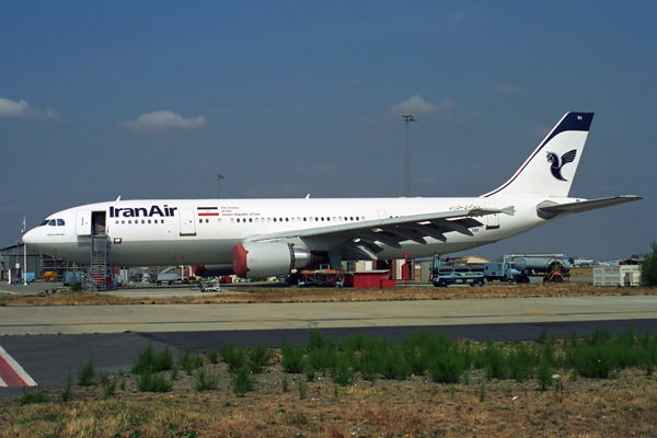 IRAN AIR AIRBUS A300 600R TLS RF 801 28.jpg