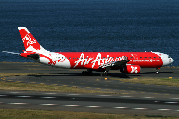 AIR ASIA AIRBUS A330 300 SYD RF IMG_3445.jpg