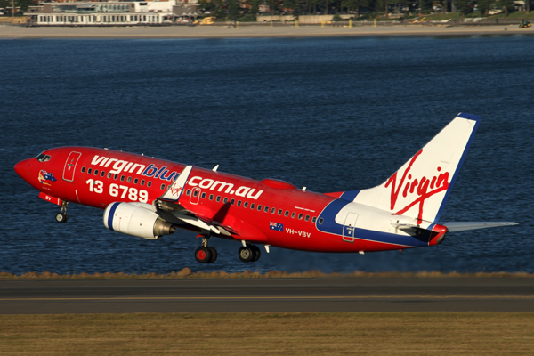 VIRGIN BLUE BOEING 737 700 SYD RF IMG_3274.jpg