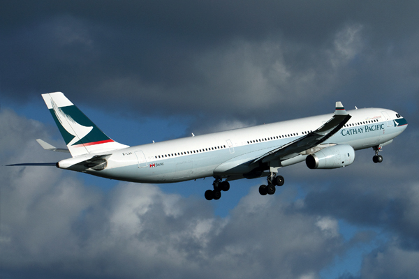 CATHAY PACIFIC AIRBUS A330 300 SYD RF IMG_3954.jpg