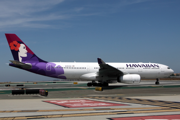 HAWAIIAN AIRBUS A330 200 LAX RF IMG_6791.jpg