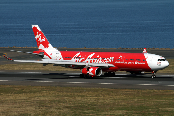 AIR ASIA X AIRBUS A330 300 SYD RF IMG_6166.jpg