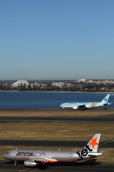 JETSTAR KOREAN AIR AIRCRAFT SYD RF IMG_6098.jpg