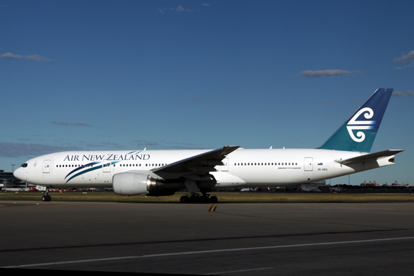 AIR NEW ZEALAND BOEING 777 200 SYD RF IMG_6973.jpg