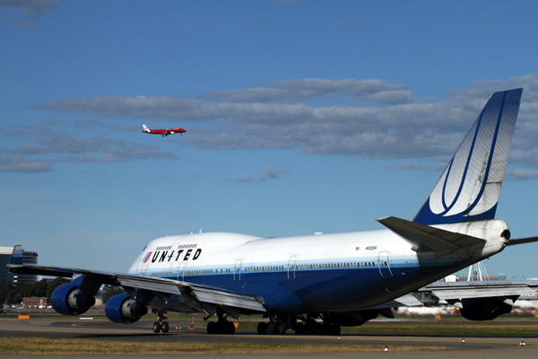 UNITED BOEING 747 400 SYD RF IMG_6014.jpg